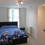 Huur 2 slaapkamer appartement van 160 m² in The Hague