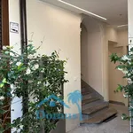 Appartamento in affitto a Pinerolo vicolo Bernezzo, arredato, no barriere architettoniche, centrale - TrovaCasa