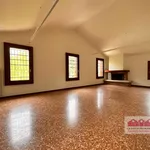 Rent 4 bedroom apartment of 150 m² in Vicenza