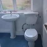 Rent 2 bedroom flat in Yorkshire And The Humber