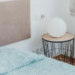 Rent 1 bedroom apartment of 50 m² in barcelona