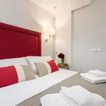 Rent 3 bedroom apartment of 1023 m² in Seville