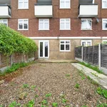 Rent 4 bedroom flat in London