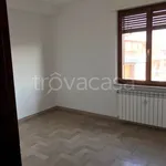 Affitto 4 camera appartamento di 154 m² in Perugia