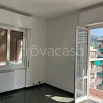 Affitto 3 camera appartamento di 98 m² in Genova