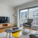 Appartement de 549 m² avec 1 chambre(s) en location à Paris