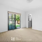 Rent 4 bedroom house in Moorabbin