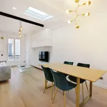 Rent 2 bedroom apartment of 55 m² in Paris