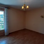 Appartement de 88 m² avec 4 chambre(s) en location à Saint-Geniez-d'Olt-Et-d'Aubrac