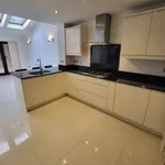 Rent 6 bedroom house in North West England