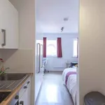 Rent 1 bedroom flat in Leicester