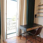 Rent a room in lisbon