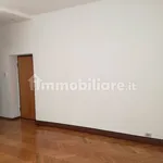 Rent 2 bedroom apartment of 65 m² in Bolzano - Bozen