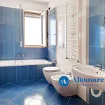 Rent 4 bedroom apartment of 130 m² in Bari