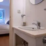 Rent 1 bedroom apartment in lisbon