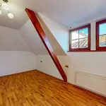 Pronajměte si 2 ložnic/e byt o rozloze 58 m² v Beroun