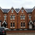 Rent 2 bedroom flat in West Midlands