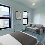 Rent 5 bedroom apartment in Liverpool