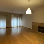 Rent 1 bedroom apartment of 72 m² in Matosinhos