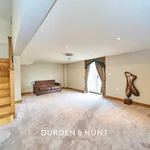 Rent 5 bedroom apartment in East Hertfordshire