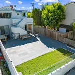 Rent 2 bedroom house of 88 m² in manhattan beach