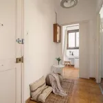 Rent a room of 95 m² in barcelona