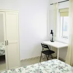 Rent 3 bedroom apartment in Seville