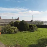 Rent 4 bedroom flat in Wales