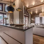 Appartement de 246 m² avec 8 chambre(s) en location à Courchevel