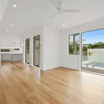 Rent 3 bedroom house in Noosaville