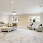 Rent 7 bedroom house in South East England