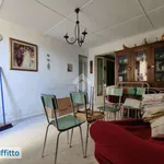 Affitto 4 camera appartamento di 89 m² in Palermo