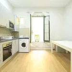 Rent a room of 109 m² in madrid