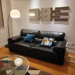 Rent 2 bedroom apartment of 990 m² in London