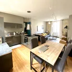 Rent 2 bedroom apartment of 56 m² in BORDEAUX