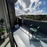 Rent 4 bedroom apartment of 88 m² in Bloemenbuurt-West