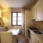 Rent 4 bedroom house of 70 m² in Firenze