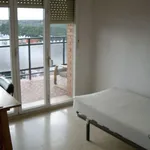 Rent a room in Madrid']