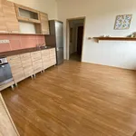 Pronajměte si 3 ložnic/e byt o rozloze 39 m² v Karlovarský kraj