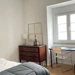 Rent a room of 15 m² in lisbon