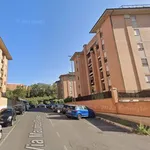 Rent 4 bedroom apartment of 90 m² in Rome