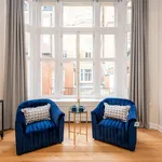 Rent 2 bedroom apartment of 95 m² in London