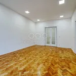 Pronajměte si 3 ložnic/e byt o rozloze 82 m² v Plzeň