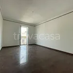 Affitto 3 camera appartamento di 130 m² in Taranto