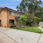 Rent 1 bedroom apartment in Yarralumla