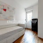 Rent 3 bedroom apartment of 140 m² in Milan