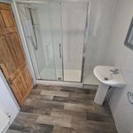 Rent 3 bedroom house in Wales