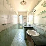 Rent 2 bedroom apartment of 75 m² in Naples