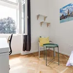 Pronajměte si pokoj o rozloze 92 m² v prague