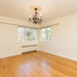 Appartement de 1248 m² avec 3 chambre(s) en location à Vancouver